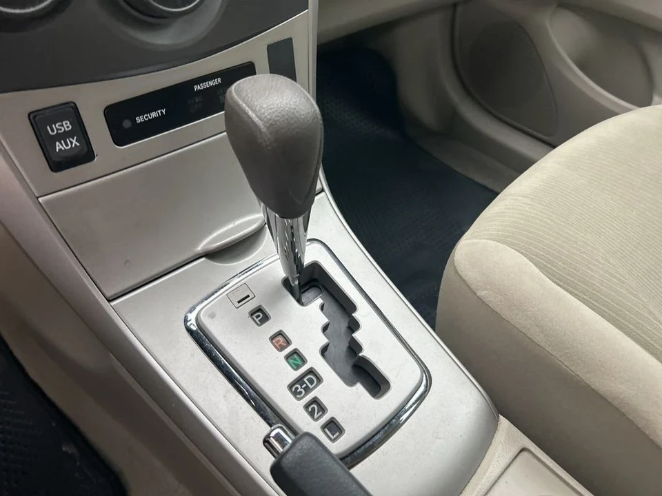 2012 Toyota Corolla 10th Gen - Image 8 of 12