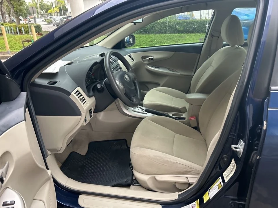 2012 Toyota Corolla 10th Gen - Image 5 of 12