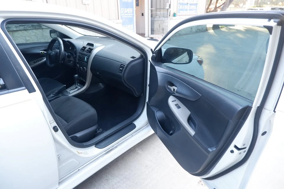 2012 Toyota Corolla 10th Gen - Image 16 of 18