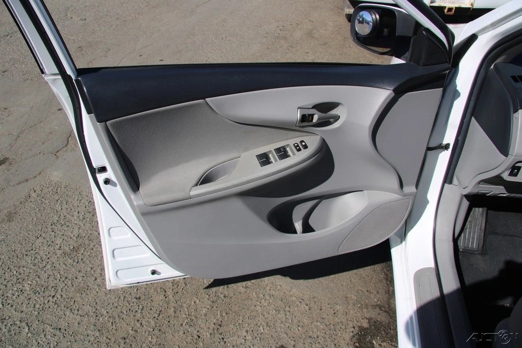 2012 Toyota Corolla 10th Gen - Image 13 of 21