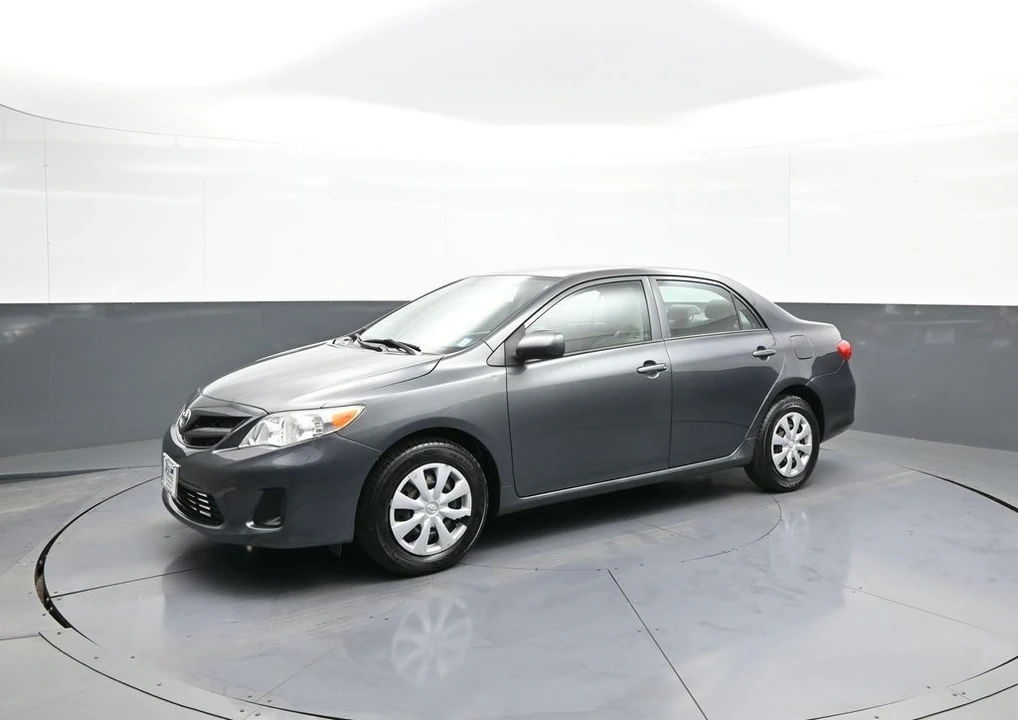 2012 Toyota Corolla 10th Gen - Image 10 of 12