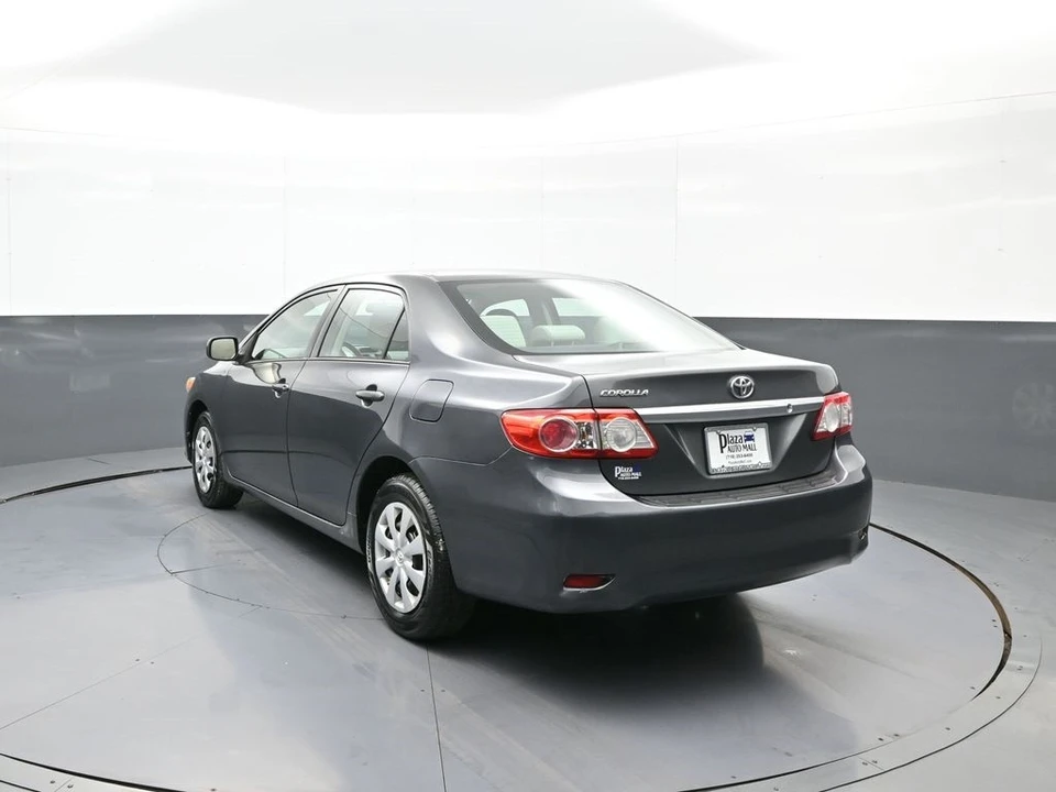 2012 Toyota Corolla 10th Gen - Image 8 of 12