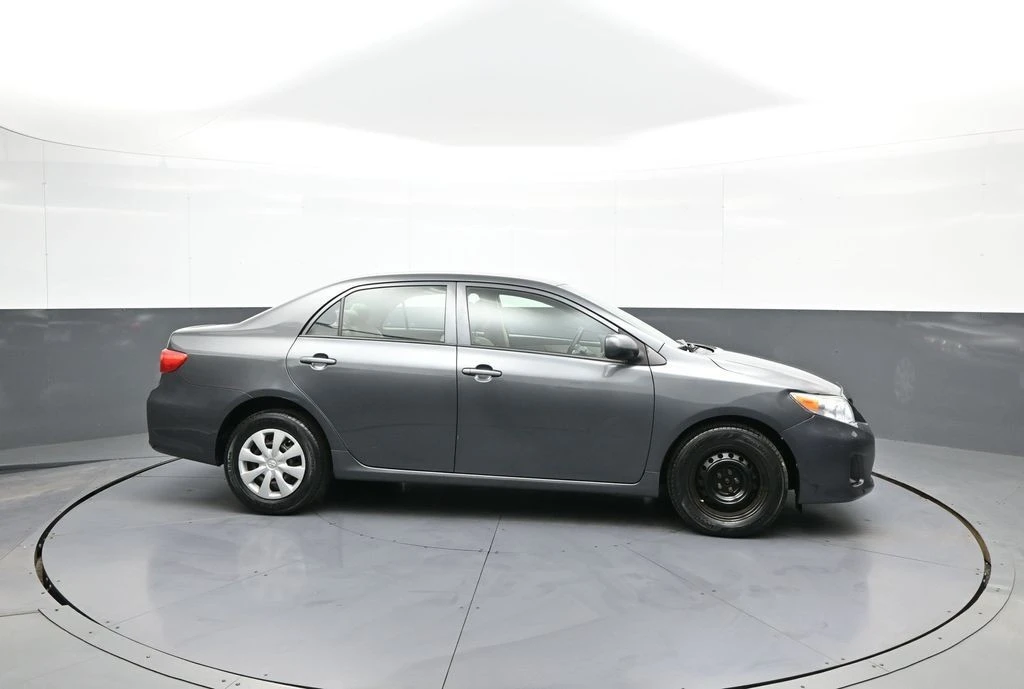 2012 Toyota Corolla 10th Gen - Image 5 of 12