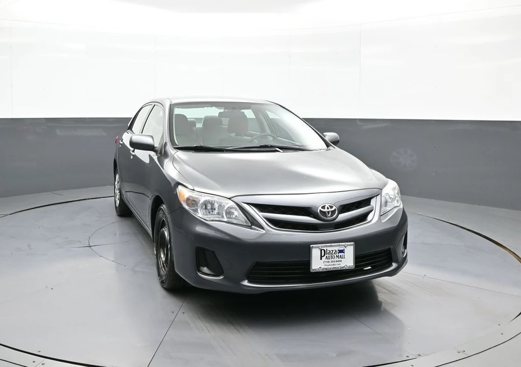 2012 Toyota Corolla 10th Gen - Image 3 of 12
