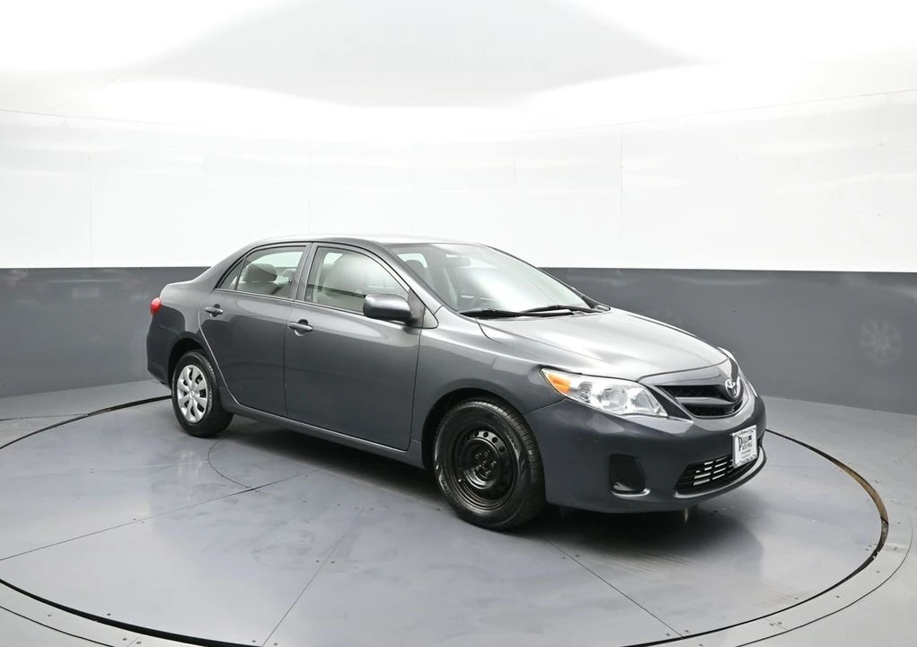 2012 Toyota Corolla 10th Gen - Image 4 of 12