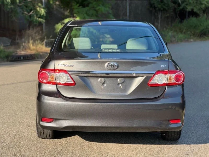 2012 Toyota Corolla 10th Gen - Image 7 of 12