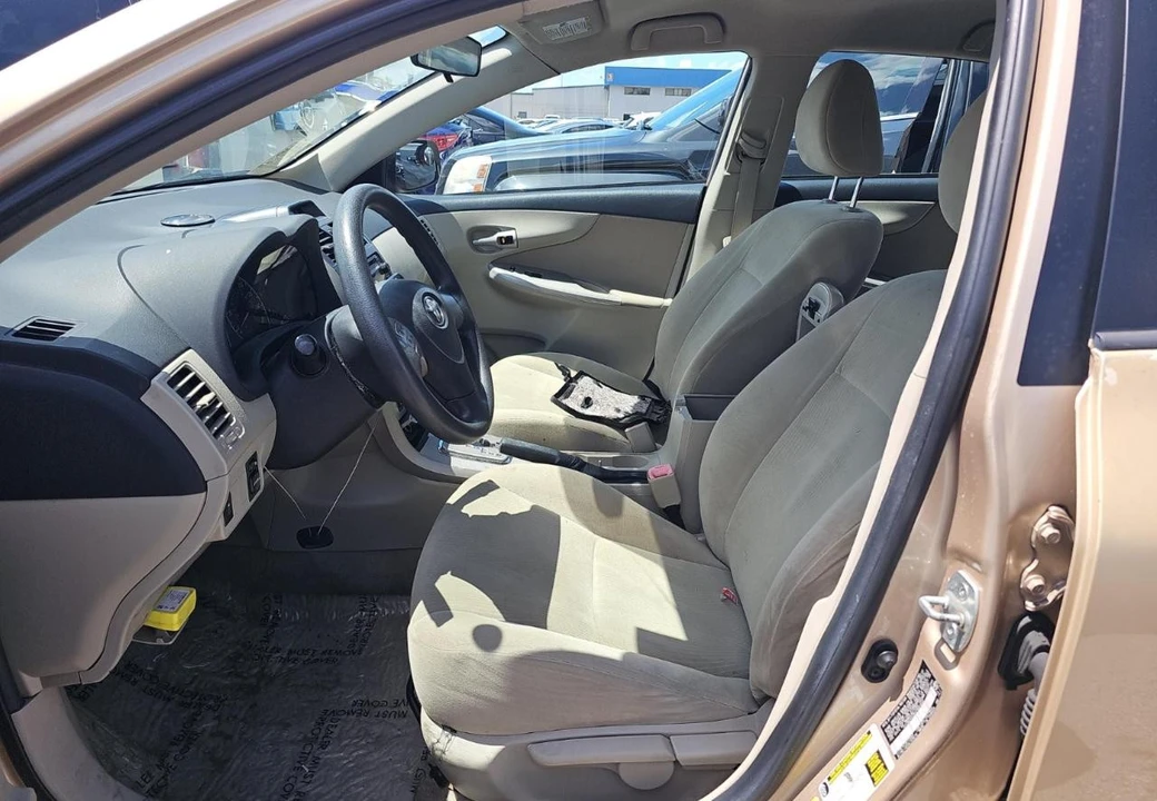 2012 Toyota Corolla 10th Gen - Image 8 of 15
