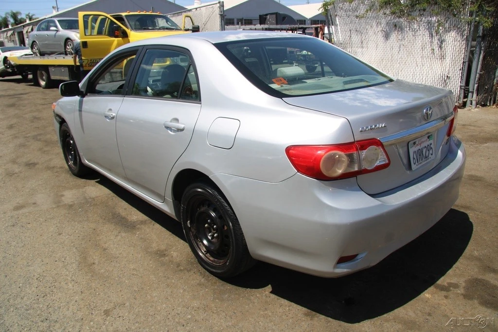 2012 Toyota Corolla 10th Gen - Image 3 of 24