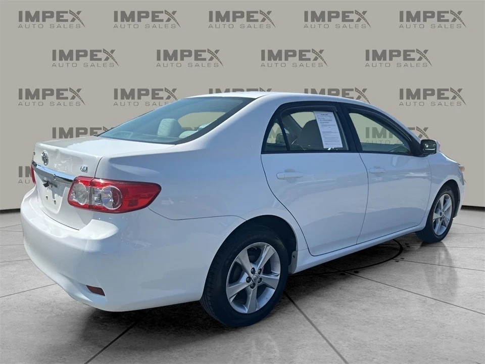 2012 Toyota Corolla 10th Gen - Image 5 of 12