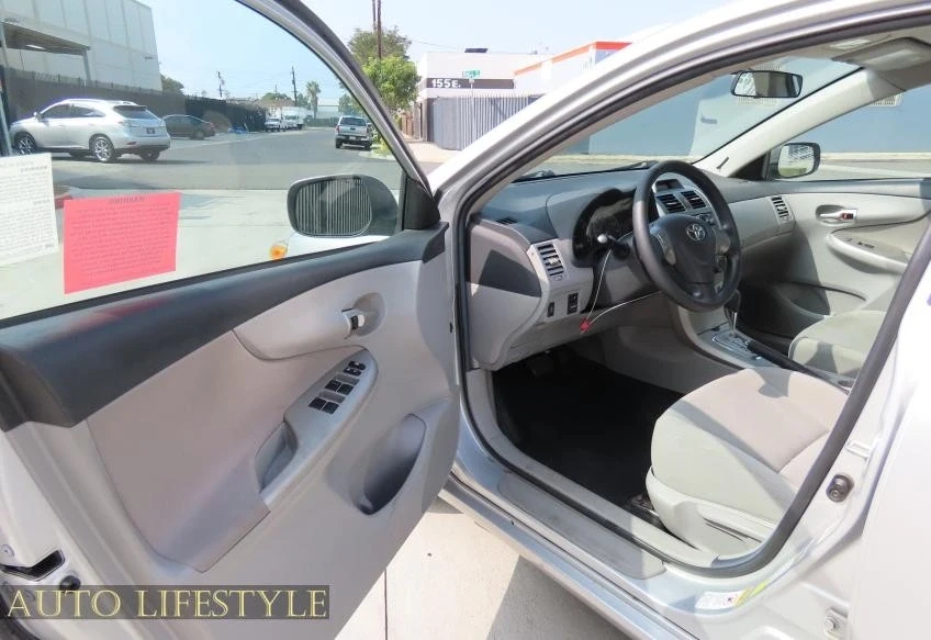 2012 Toyota Corolla 10th Gen - Image 18 of 21