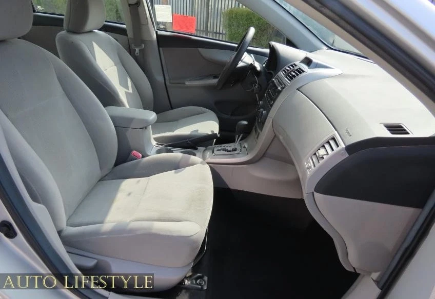 2012 Toyota Corolla 10th Gen - Image 19 of 21