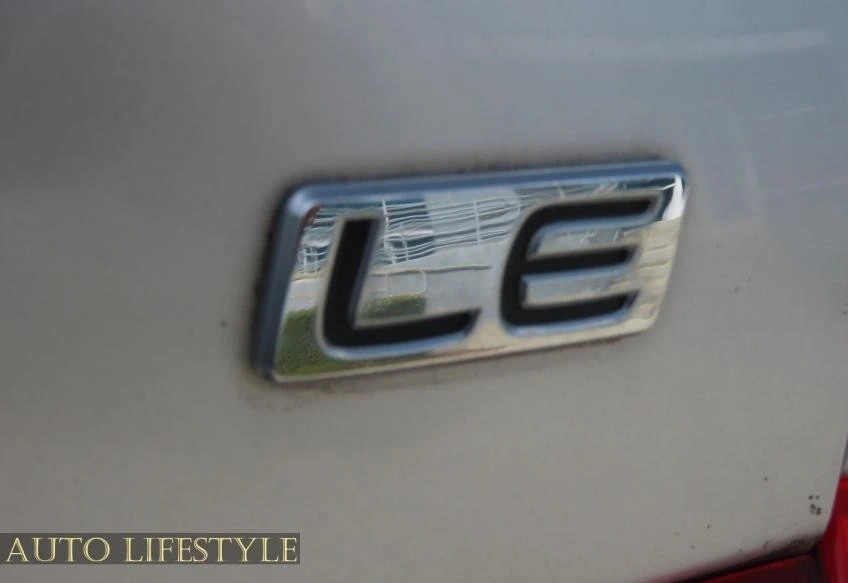 2012 Toyota Corolla 10th Gen - Image 16 of 21