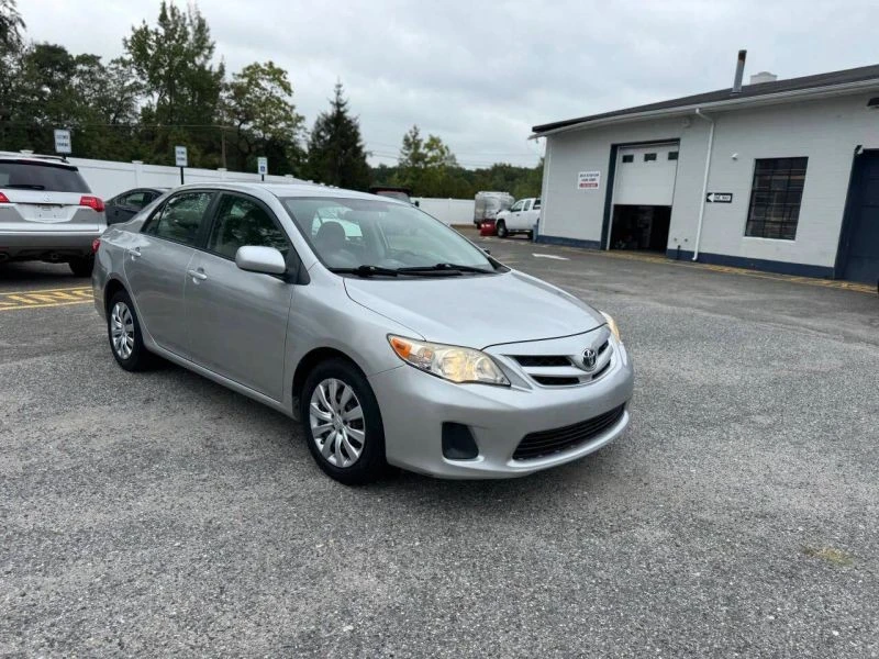 2012 Toyota Corolla 10th Gen - Image 5 of 12