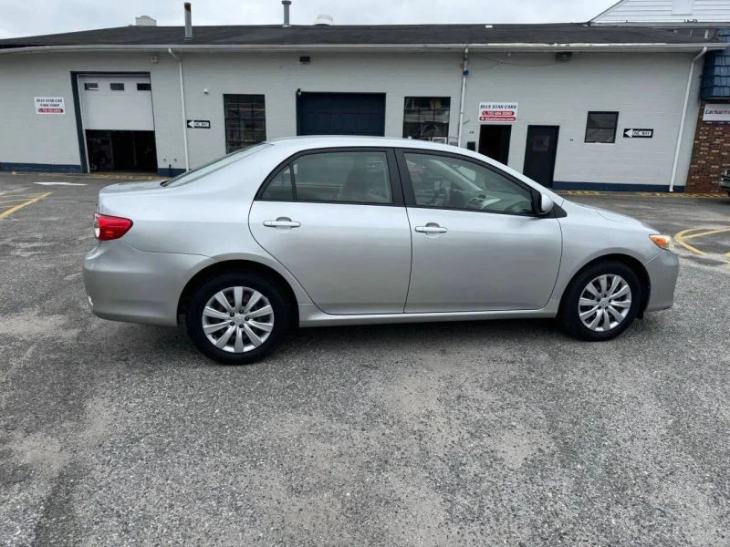 2012 Toyota Corolla 10th Gen - Image 8 of 12