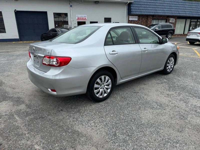 2012 Toyota Corolla 10th Gen - Image 10 of 12