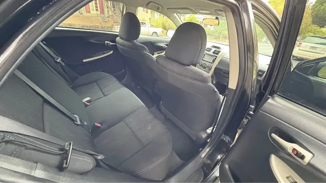 2012 Toyota Corolla 10th Gen - Image 4 of 18