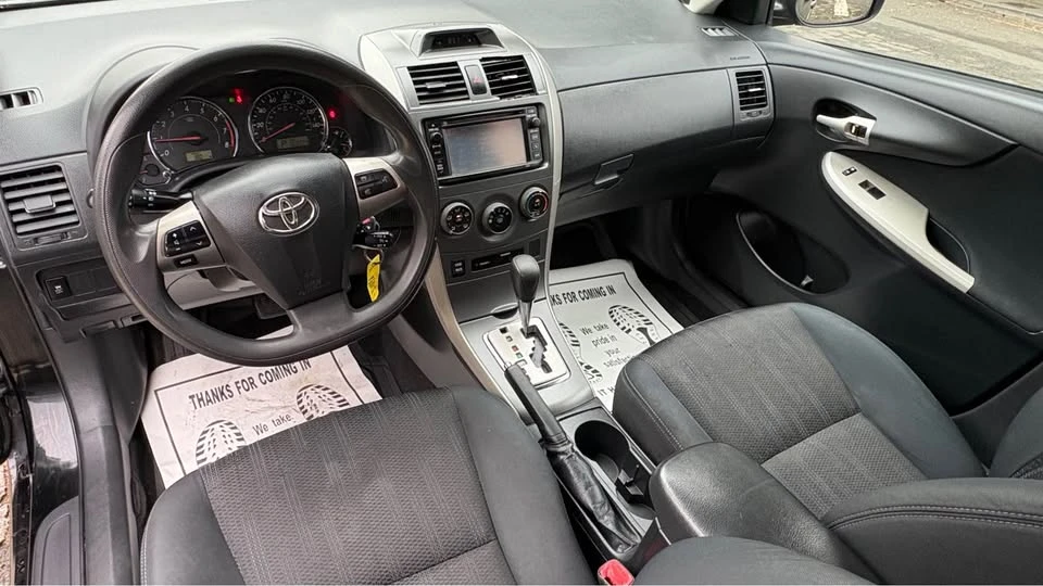 2012 Toyota Corolla 10th Gen - Image 9 of 18