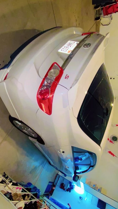 2012 Toyota Corolla 10th Gen - Image 7 of 9