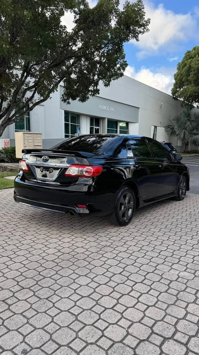 2012 Toyota Corolla 10th Gen - Image 11 of 14
