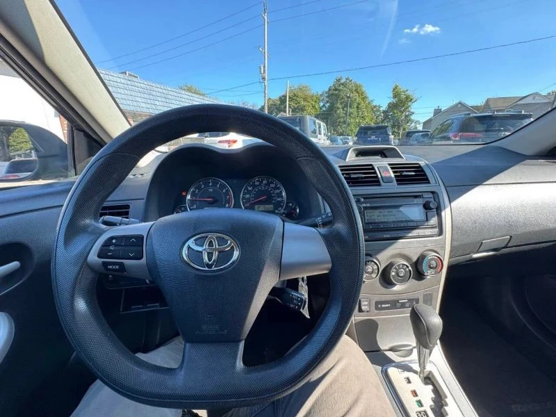 2012 Toyota Corolla 10th Gen - Image 4 of 12