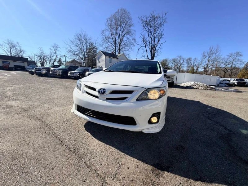 2012 Toyota Corolla 10th Gen - Image 2 of 12