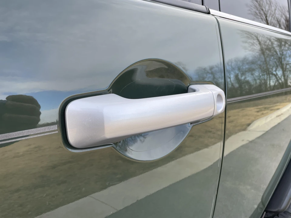 2012 Toyota FJ Cruiser - Image 31 of 31