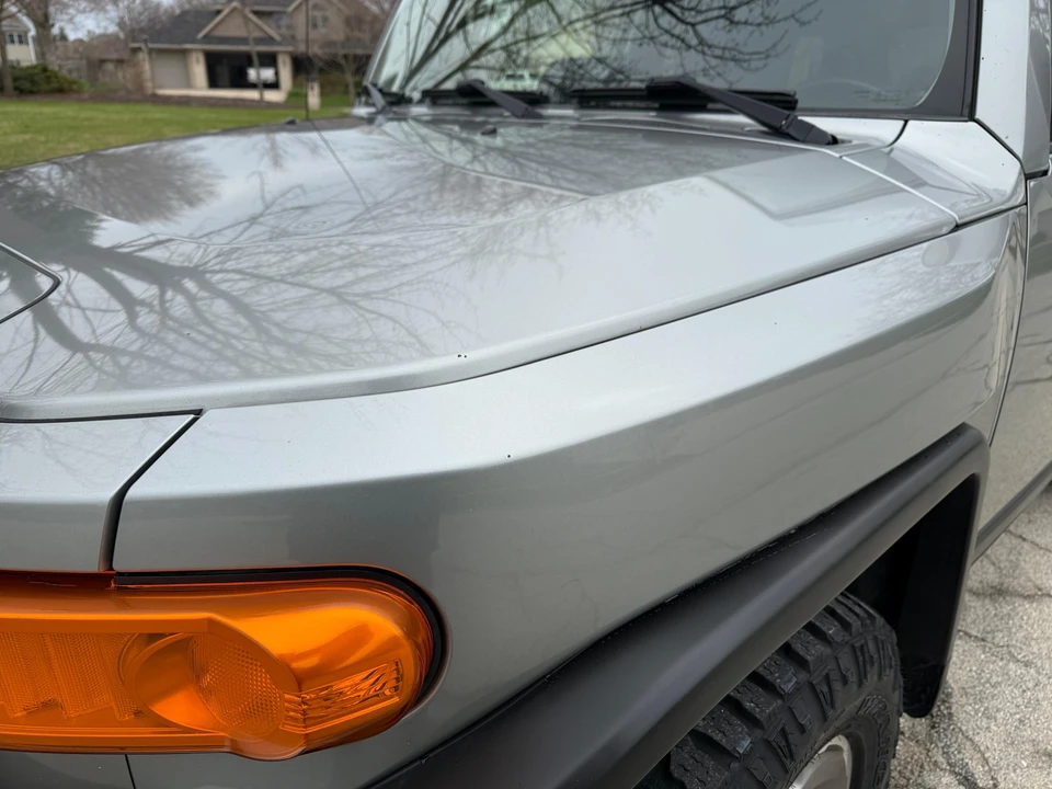 2012 Toyota FJ Cruiser - Image 19 of 31