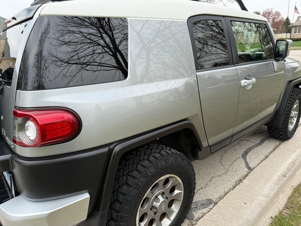 2012 Toyota FJ Cruiser - Image 31 of 31
