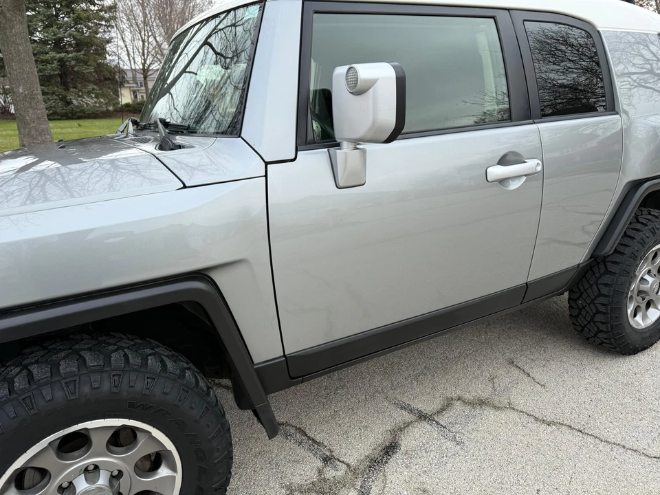 2012 Toyota FJ Cruiser - Image 22 of 31
