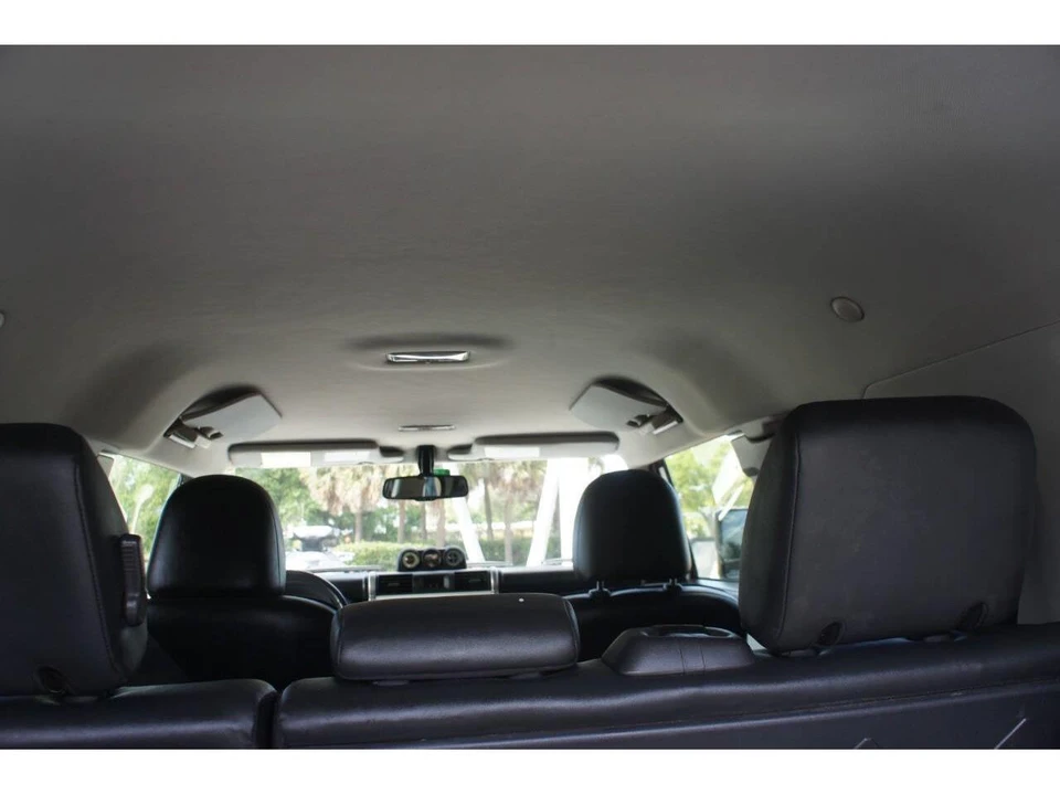 2012 Toyota FJ Cruiser - Image 25 of 31