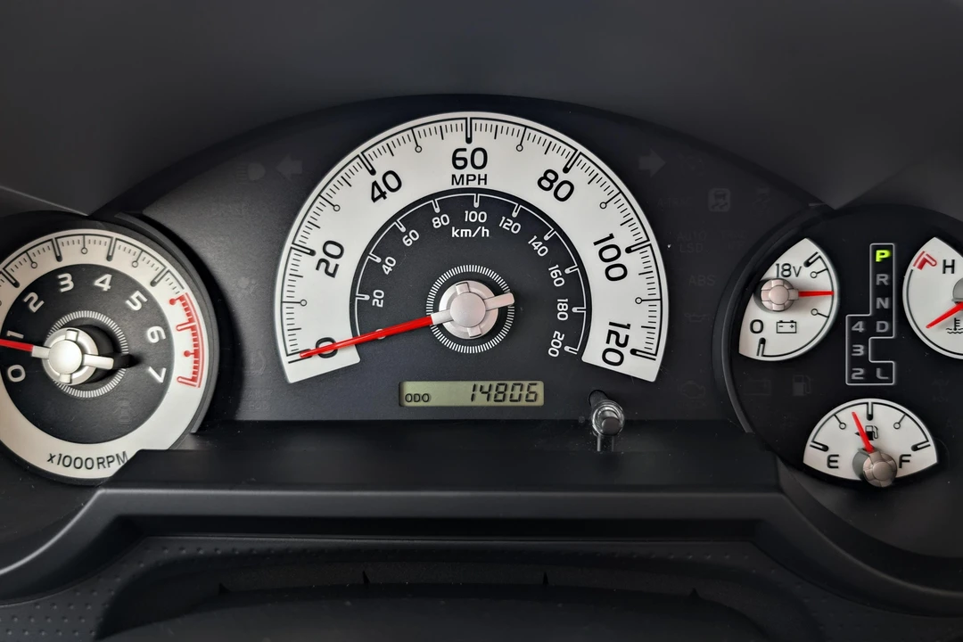 2012 Toyota FJ Cruiser - Image 31 of 31
