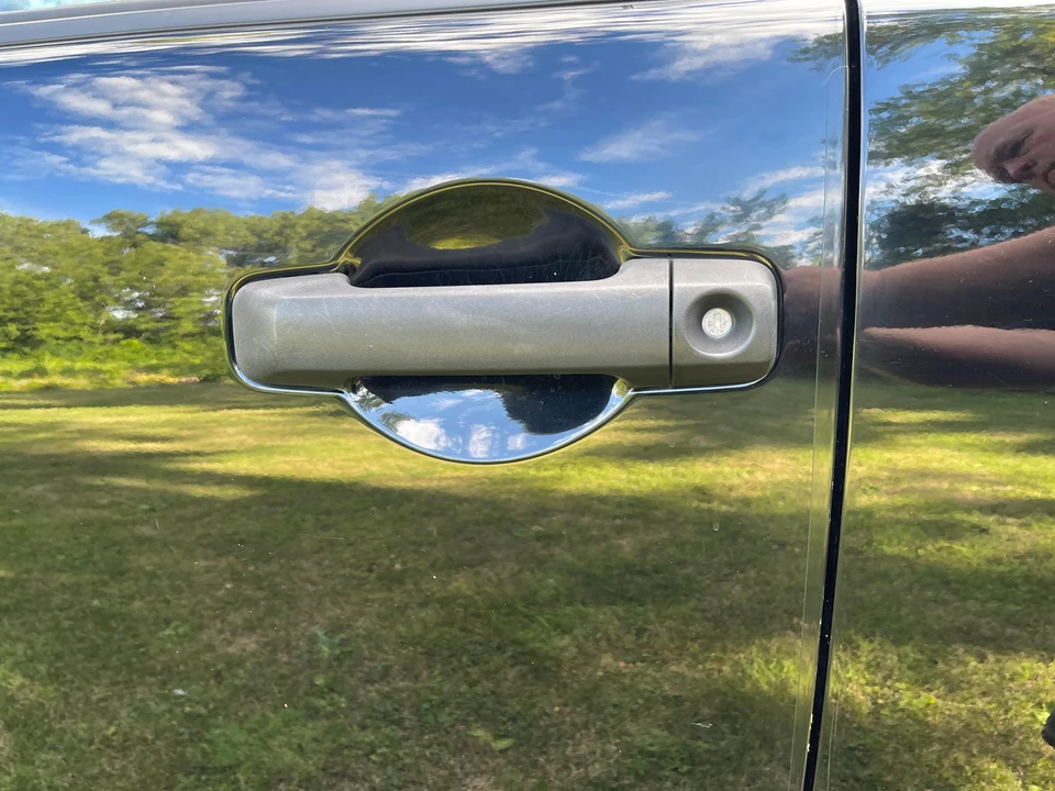2012 Toyota FJ Cruiser - Image 26 of 31