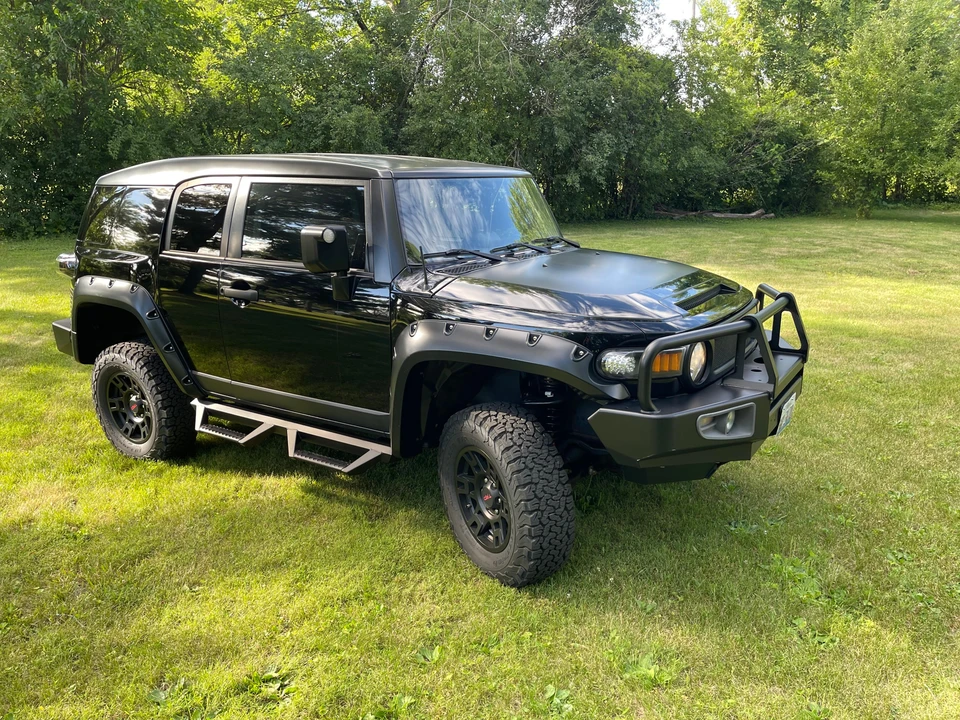 2012 Toyota FJ Cruiser - Image 15 of 31
