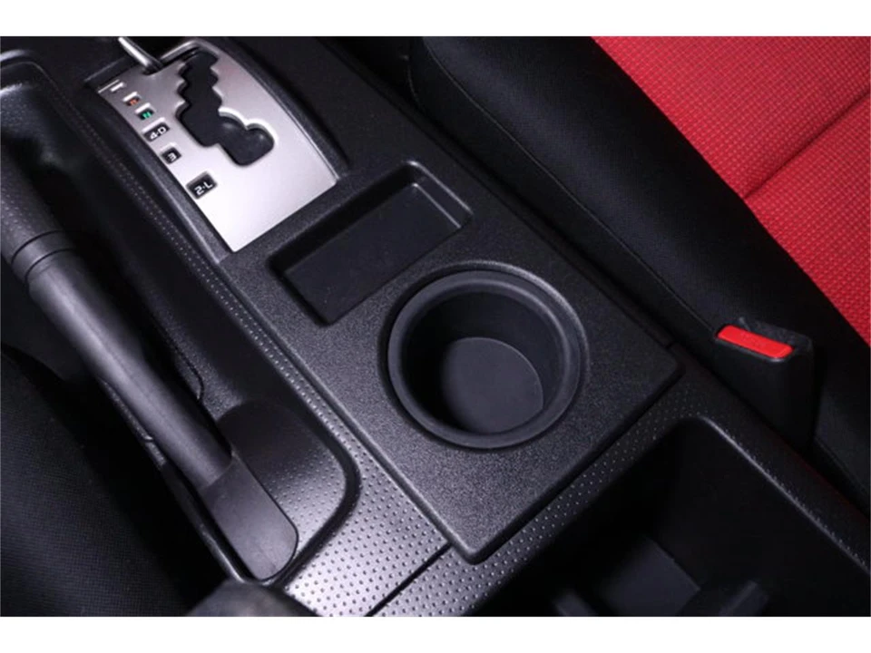 2012 Toyota FJ Cruiser - Image 20 of 31