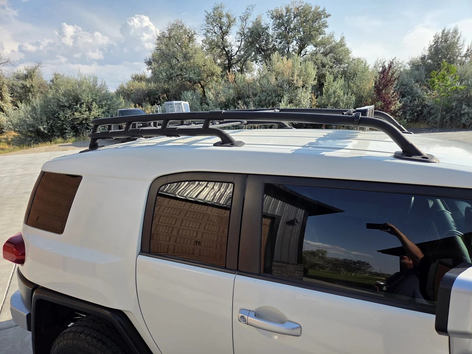 2012 Toyota FJ Cruiser - Image 27 of 31