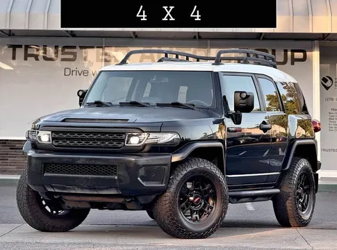 2012 Toyota FJ Cruiser TRD