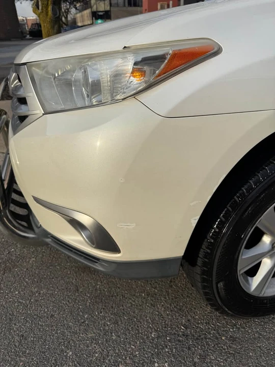 2012 Toyota Highlander - Image 6 of 15