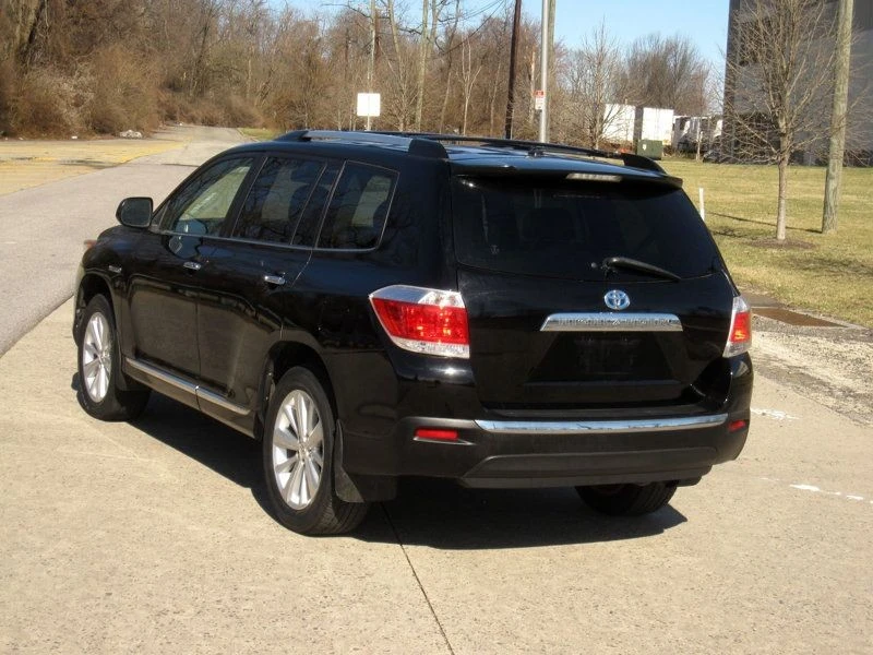 2012 Toyota Highlander - Image 8 of 12