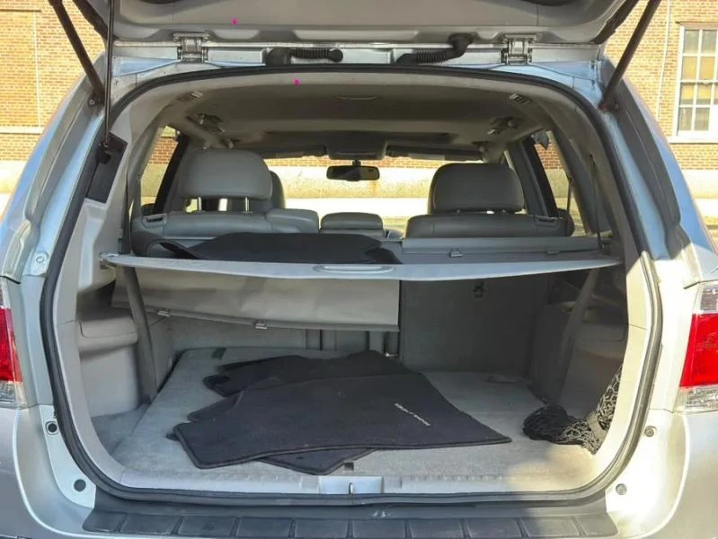 2012 Toyota Highlander - Image 9 of 12