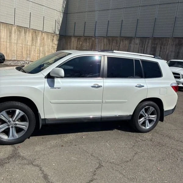 2012 Toyota Highlander - Image 4 of 12
