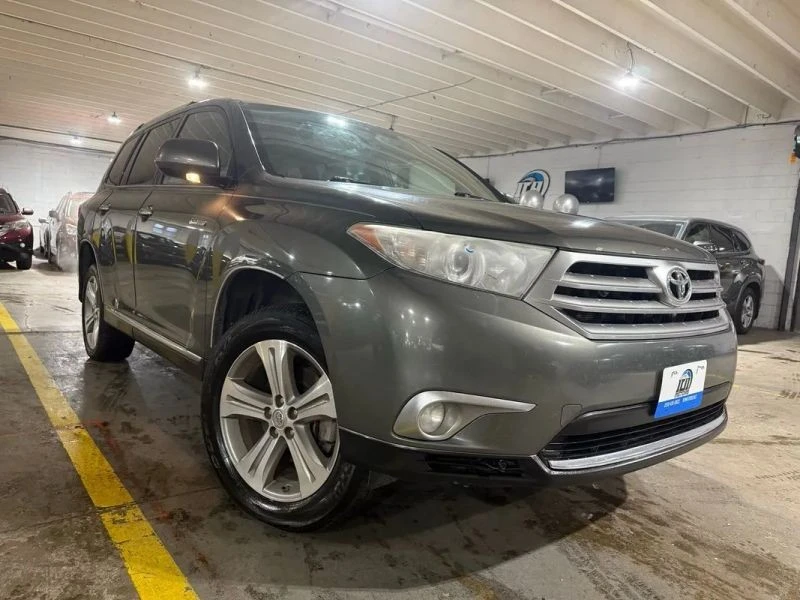 2012 Toyota Highlander - Image 5 of 12
