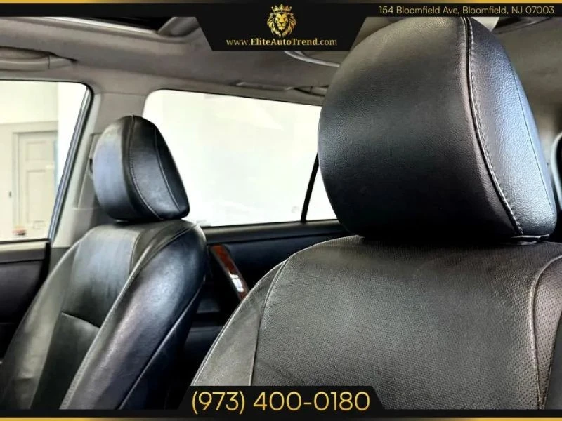 2012 Toyota Highlander - Image 10 of 12
