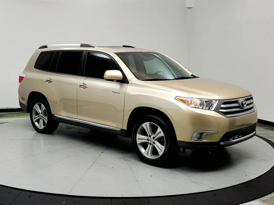 2012 Toyota Highlander - Image 3 of 12