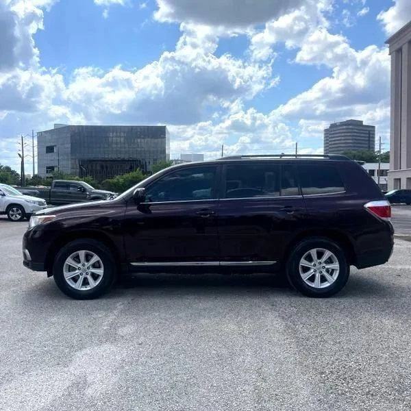 2012 Toyota Highlander - Image 3 of 12