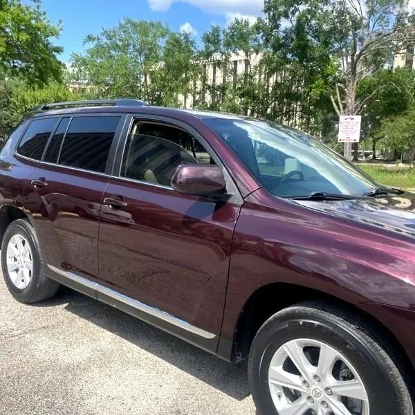 2012 Toyota Highlander - Image 11 of 12