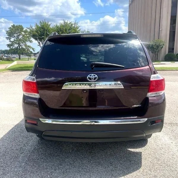 2012 Toyota Highlander - Image 7 of 12