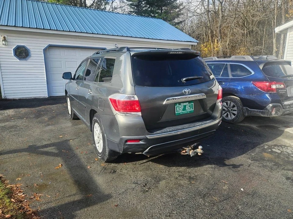 2012 Toyota Highlander - Image 5 of 11