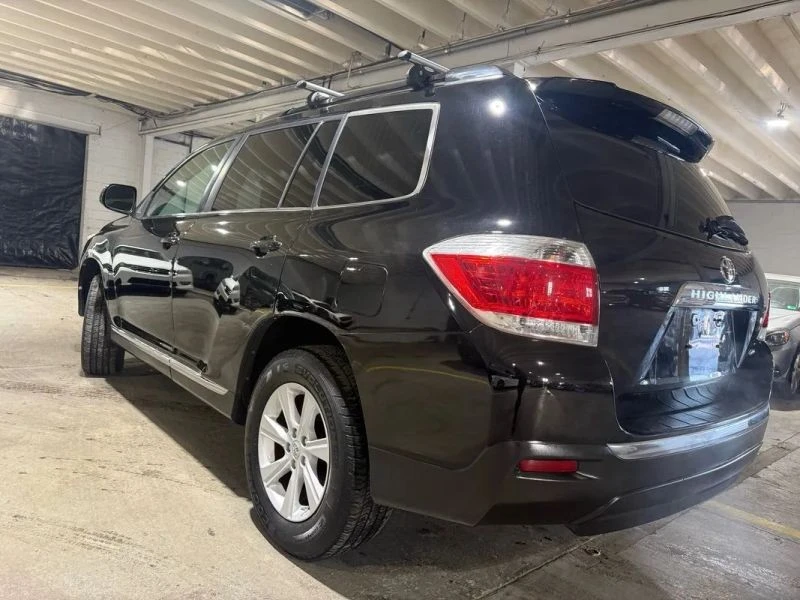 2012 Toyota Highlander - Image 3 of 12