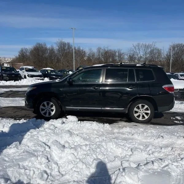 2012 Toyota Highlander - Image 3 of 12