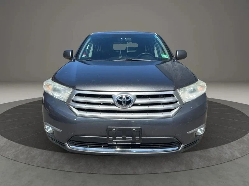 2012 Toyota Highlander - Image 2 of 12